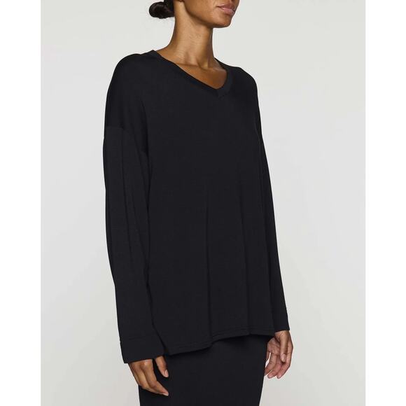 Bleusalt The Oversized V-Neck Long Sleeve Top in Black Size 4 / XL - Picture 3 of 9